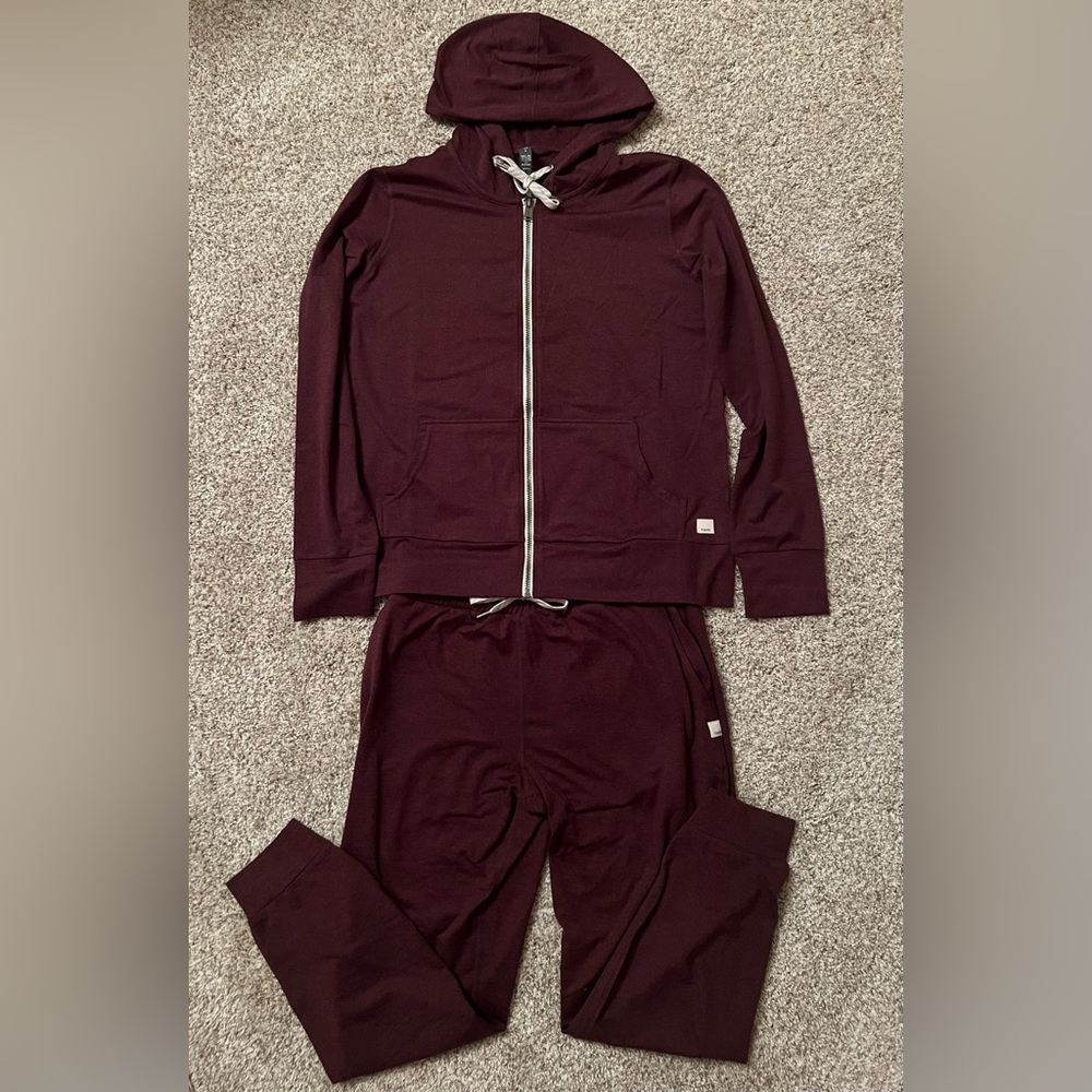 Vuori Halo Performance Hoodie 2.0 with matching Performance Joggers